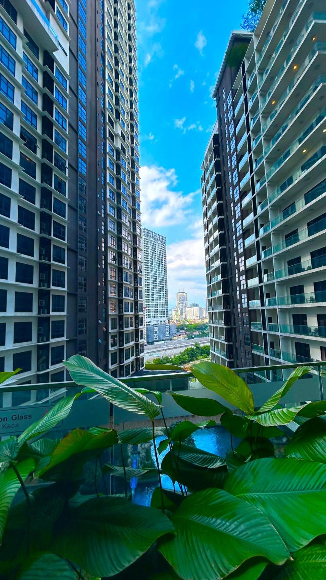 Summer Suites Klcc By Impexia Kuala Lumpur Kültér fotó