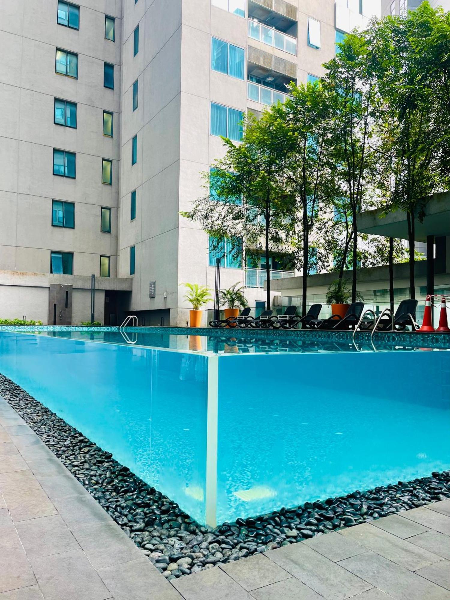 Summer Suites Klcc By Impexia Kuala Lumpur Kültér fotó